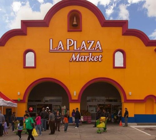 la plaza Market en Tracy